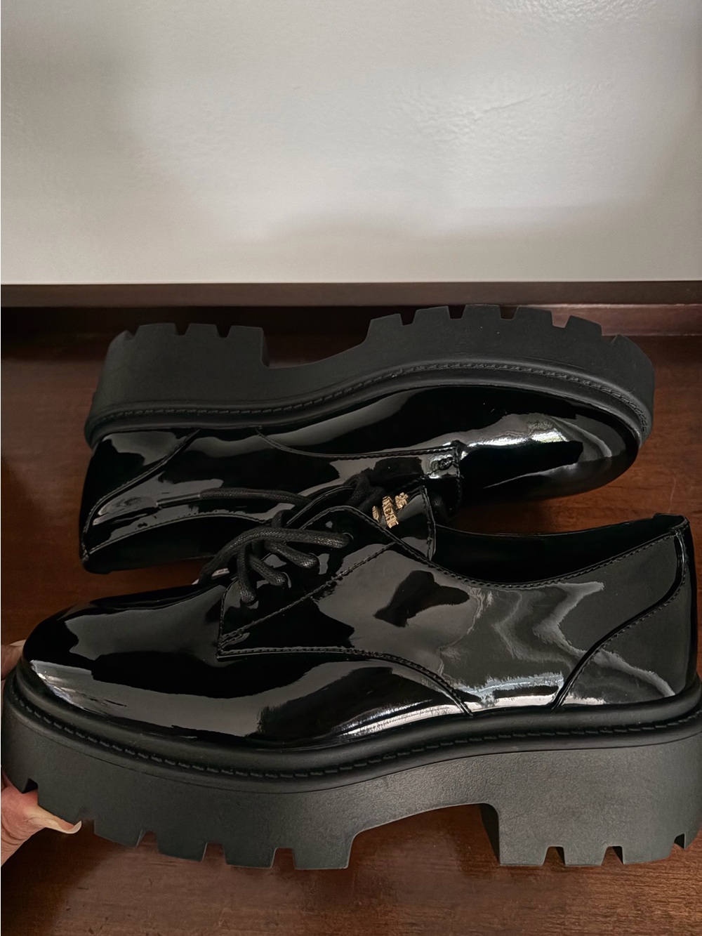 COACH Patent Black Leather Oxfords Size 7